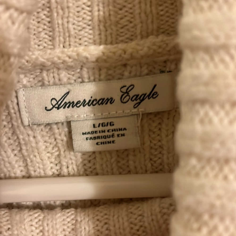 American eagle size large sweater cream / off white - Picture 2 of 5